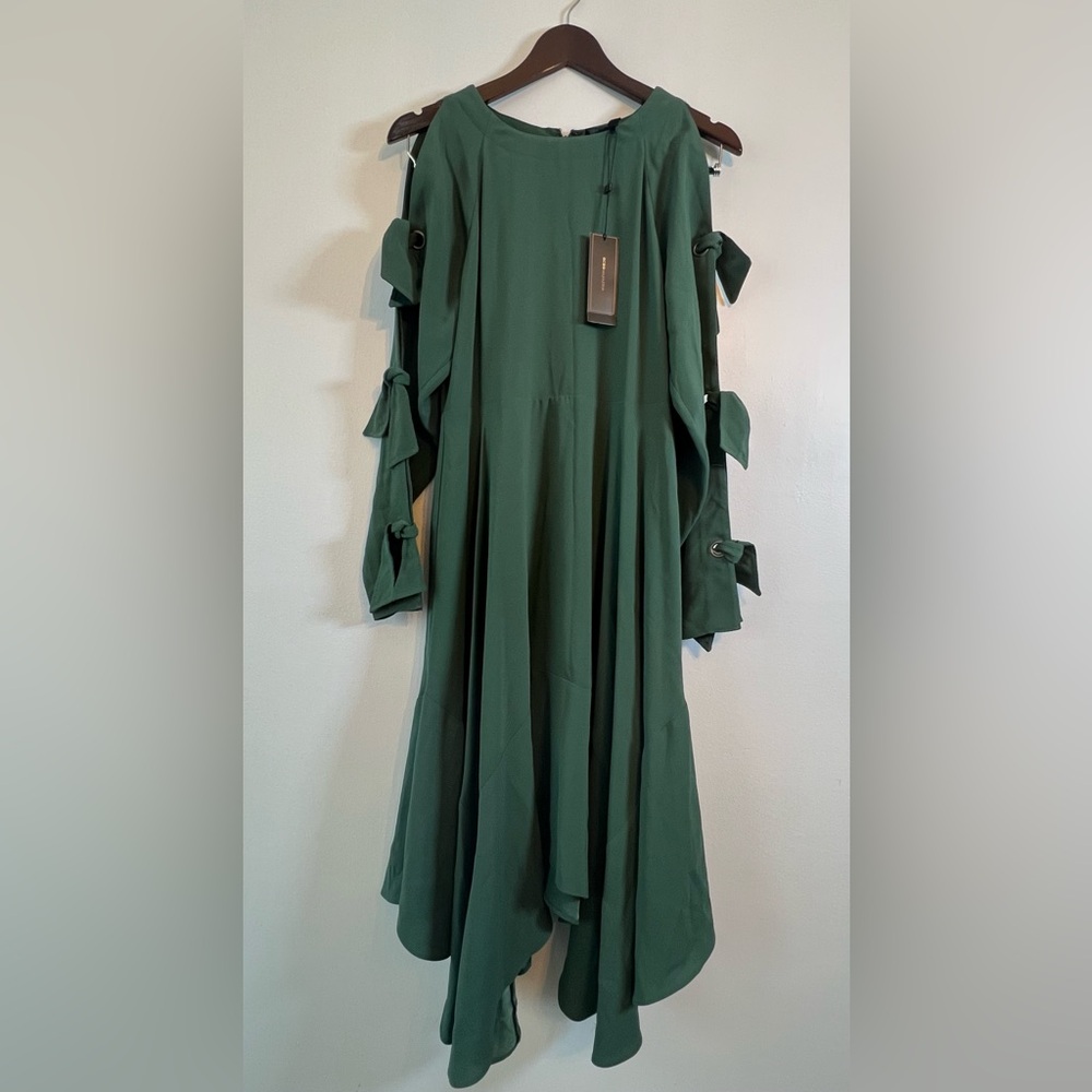 BCBGMaxAzria Forest Green Long Sleeve Dress